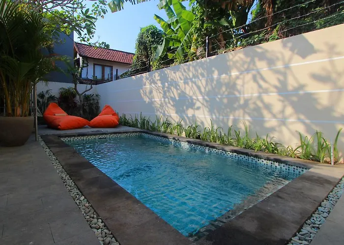 Hotel Lotus Tirta Seminyak (Bali)
