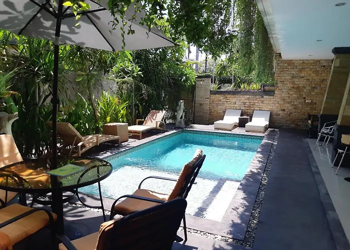 Hotel Lotus Tirta