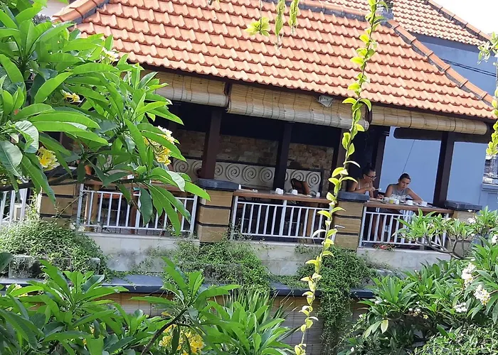 Lotus Tirta 3* Seminyak (Bali)